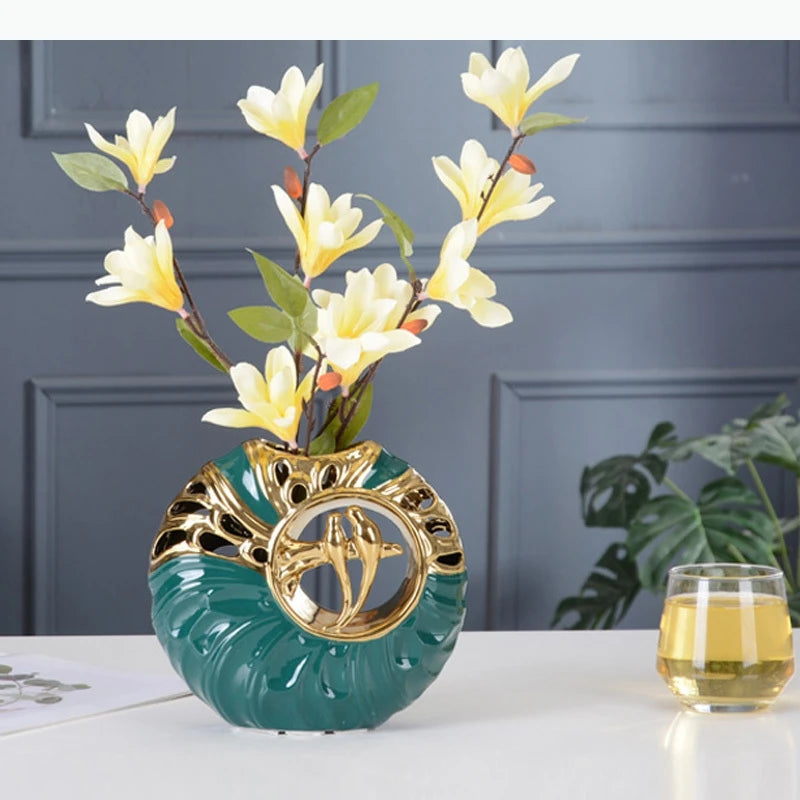 vase opalescent vert relief plumes doré oiseaux art deco fleurs vertes jaunes