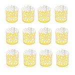 serviettes pliées motif géométrique clips métalliques mariage anniversaire décoration table vert blanc bleu jaune