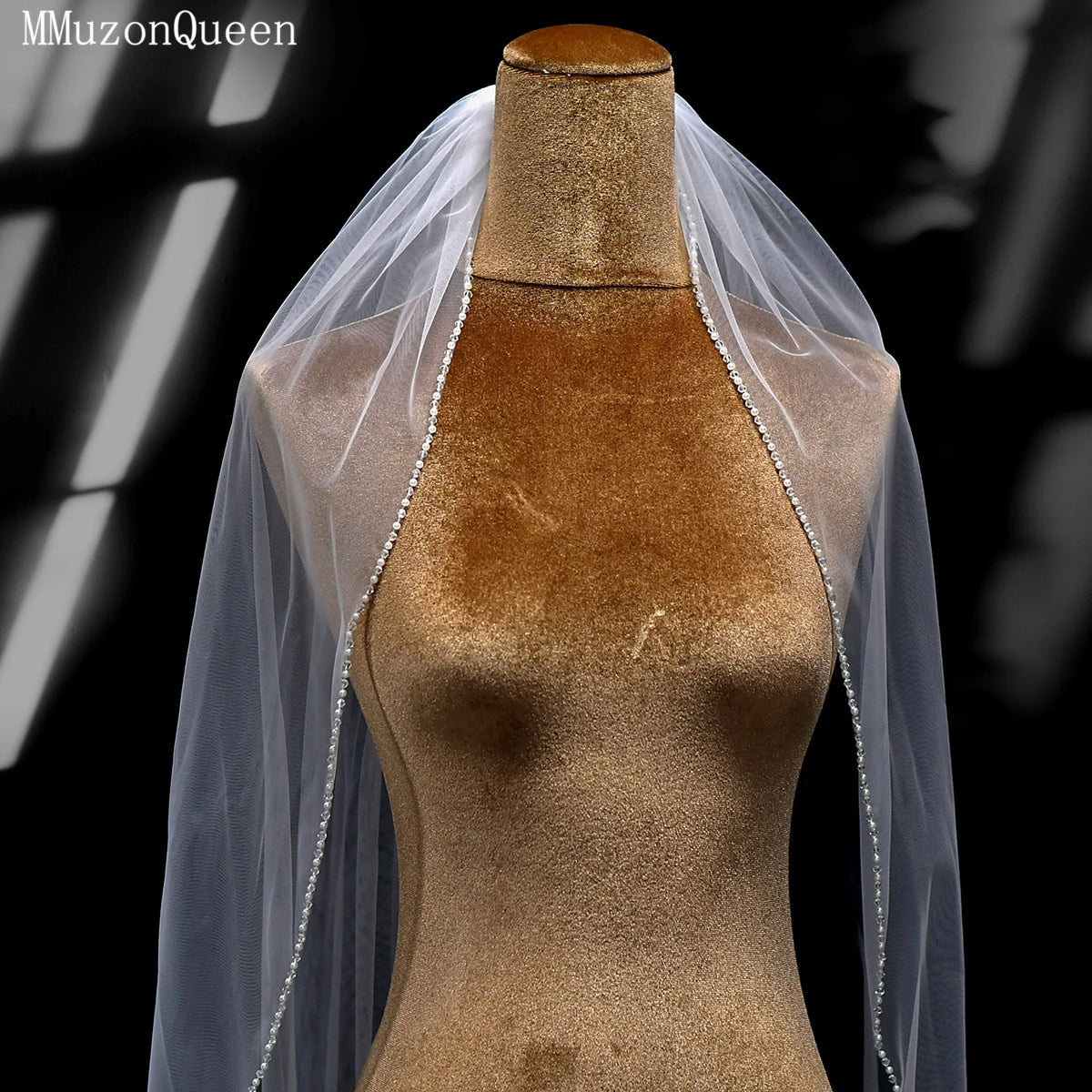 voile mariée blanc bord translucide classique fingertip simple élégant handcrafted
