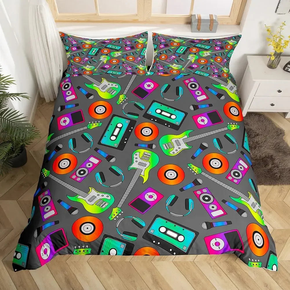 Housse de couette musicale dans une chambre décorée