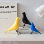 décor oiseau bois peint jaune noir rouge bleu blanc vert pieds métalliques moderne salon