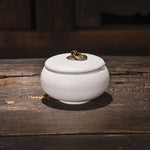 pot thé céramique classique poignée métallique couvercle texture grainée décoratif