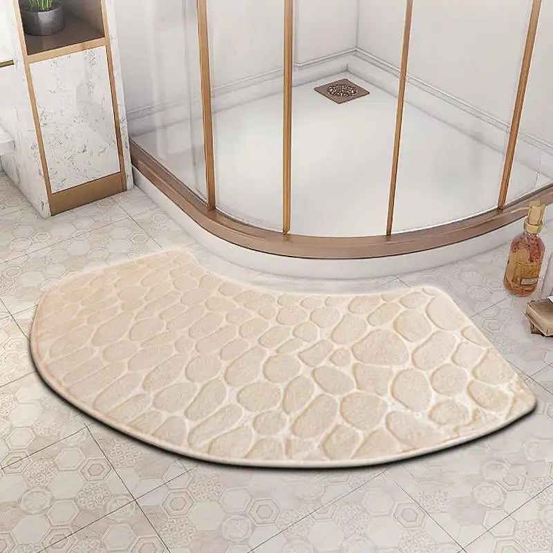 tapis bain moderne antidérapant texture cailloux beige gris bleu marine absorbant salon entrée sol
