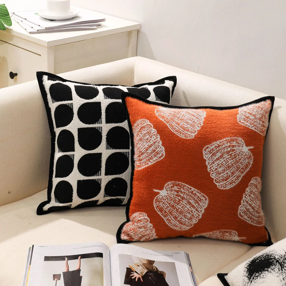 housse coussin moderne nordique motif papillons blanc noir polyester 45x45cm decoration salon