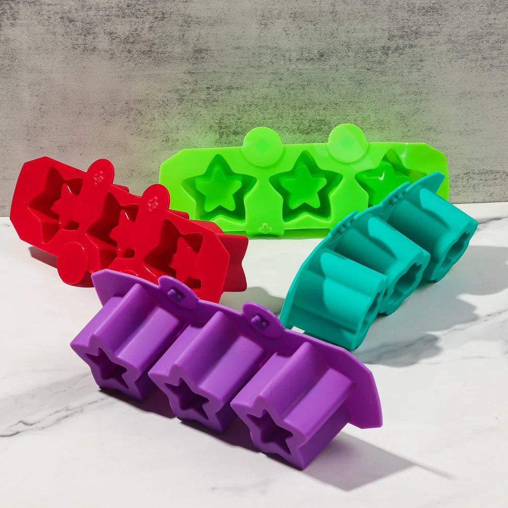 moules gâteaux silicone étoiles fleurs violet rouge bleu moderne motifs géométriques opaques