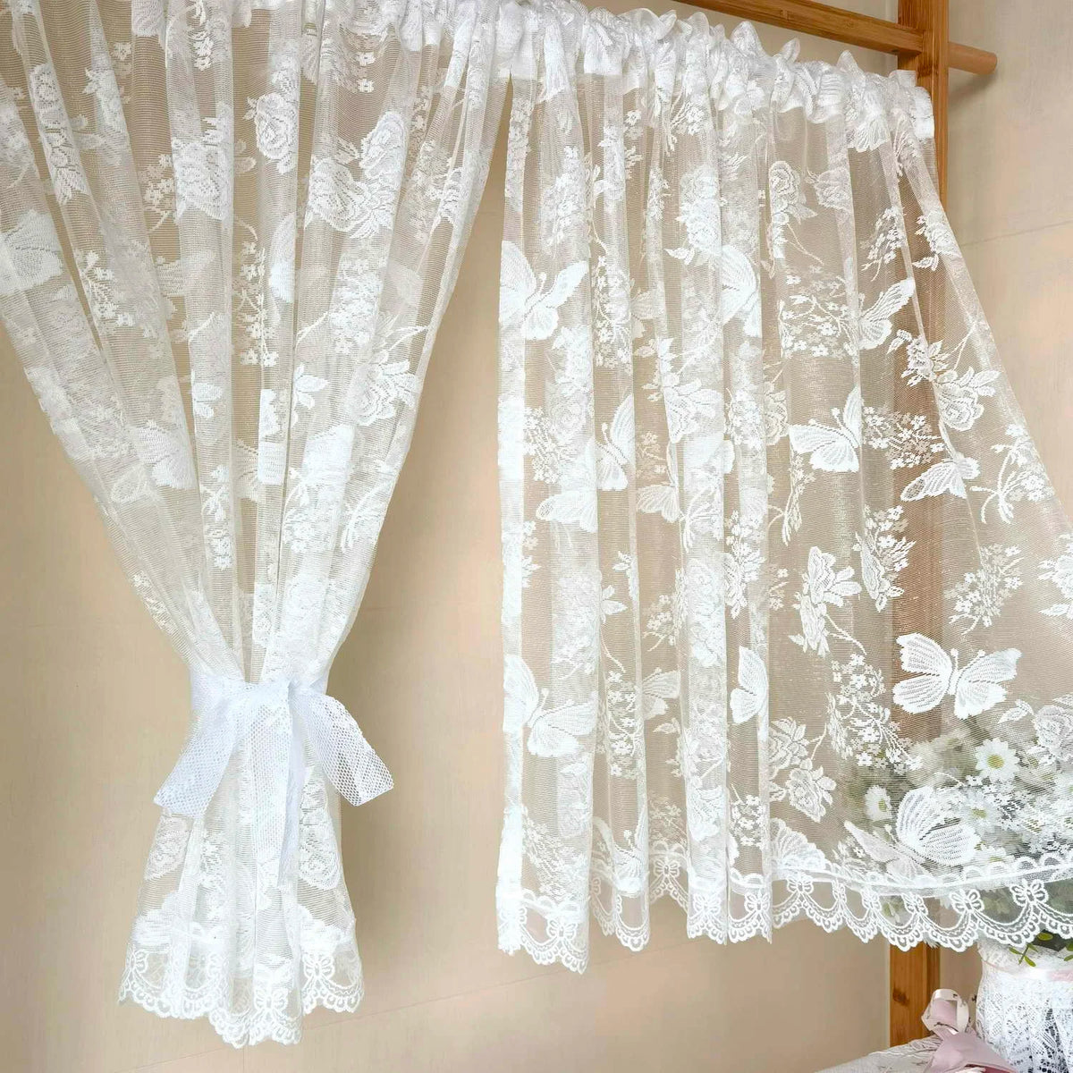 rideau transparent brodé papillons fleurs blanc romantique maison bureauextérieur