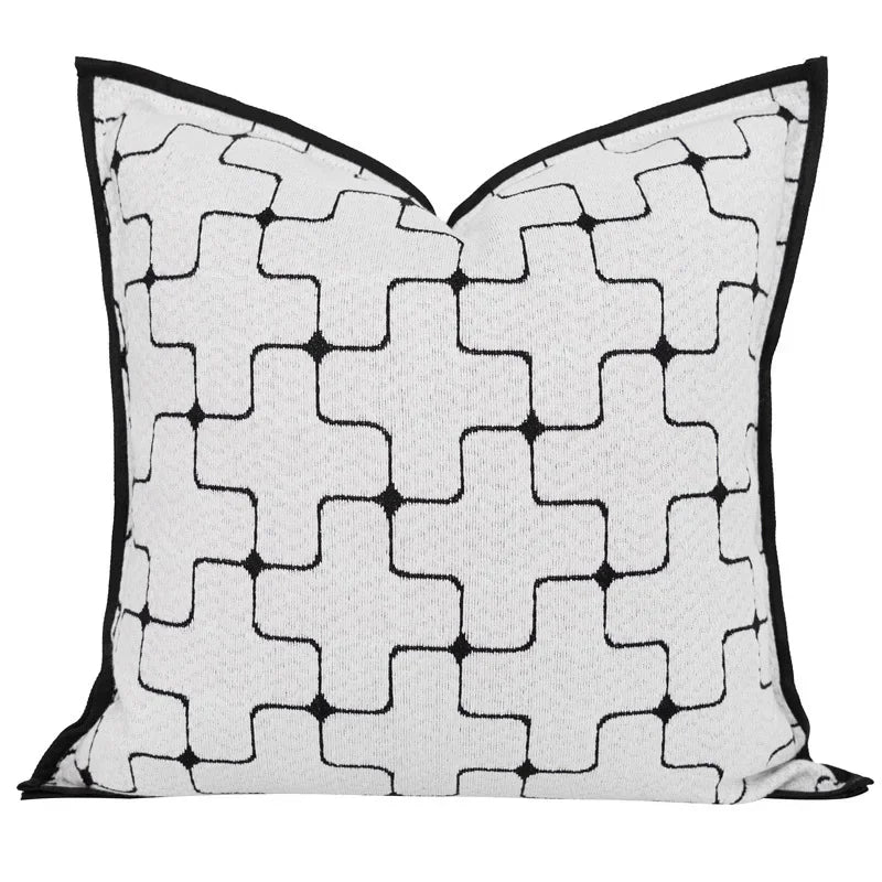 taies d'oreiller carrées tartan tissu chenille beige noir blanc décoratives modernes