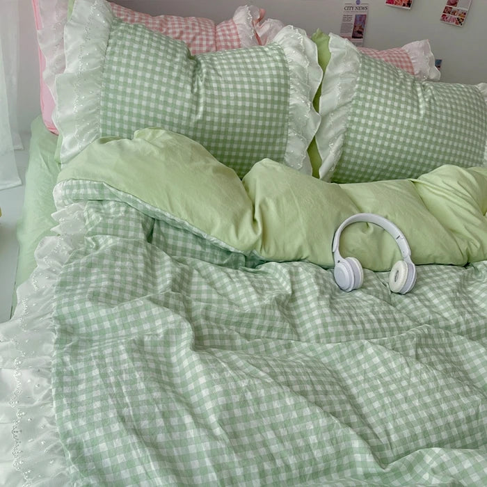 ensemble literie rose clair carreaux fronces blanches romantique doux tissu microfibre opacité
