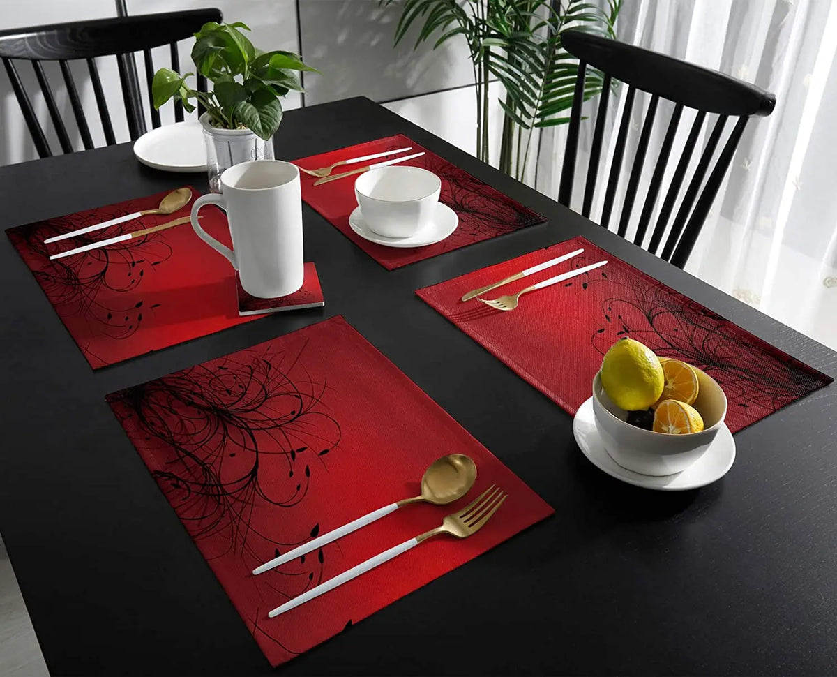 Motif détaillé fleur noire abstraite sur set de table rouge