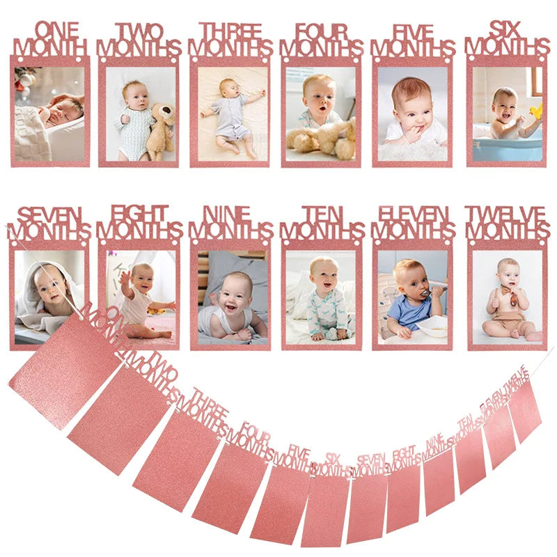 calendrier mural bébé moderne motifs textes imprimés couleurs beige rose jaune minimaliste adhésif