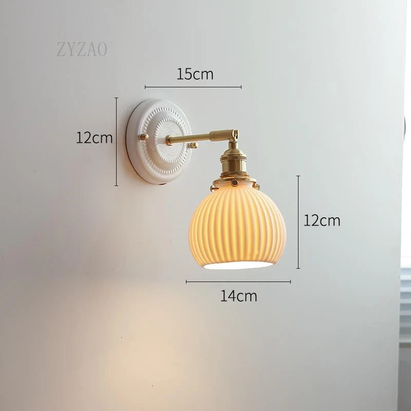 lampe murale classique blanc doré rayures verticales douille vis fixée ampoule câble moderne chambre