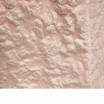 tissu polyester brocart fleurs relief bleu marine rose clair beige gris rouge jaune doré