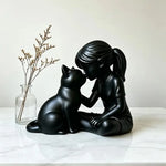 statuette fille chat blanc noir minimaliste moderne décoration salon apaisante tranquille