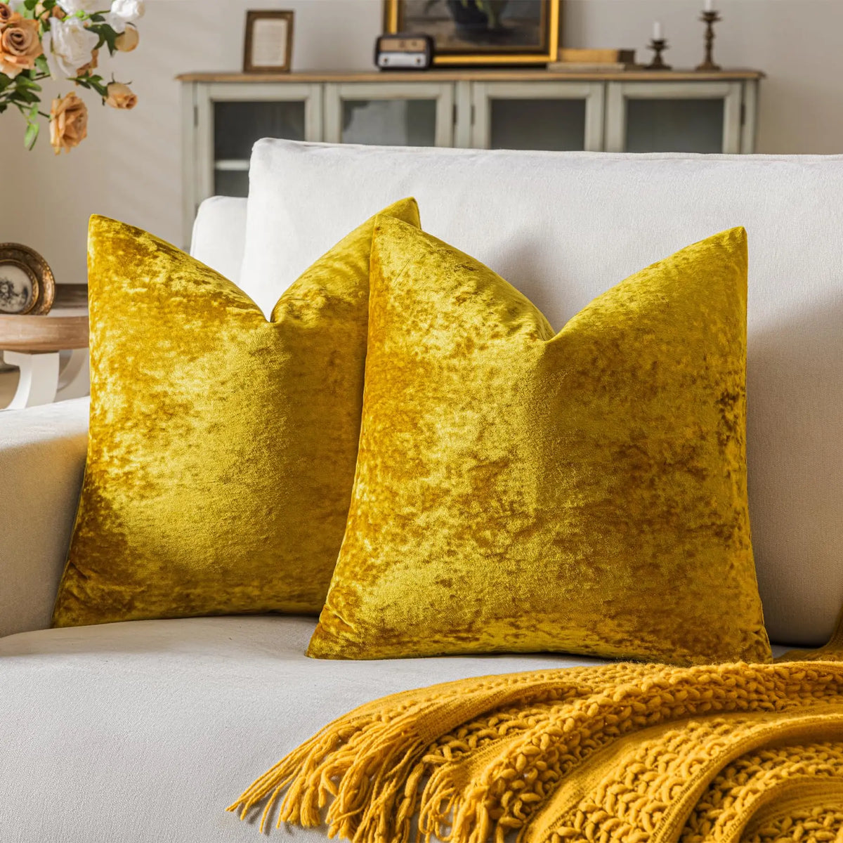 housses coussin velours polyester couleur jaune bleu violet noir marron rose pâle contemporain chic