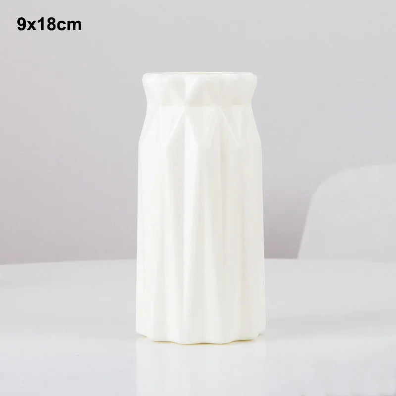 vase moderne blanc rose vert geometrique facettes minimaliste deco maison