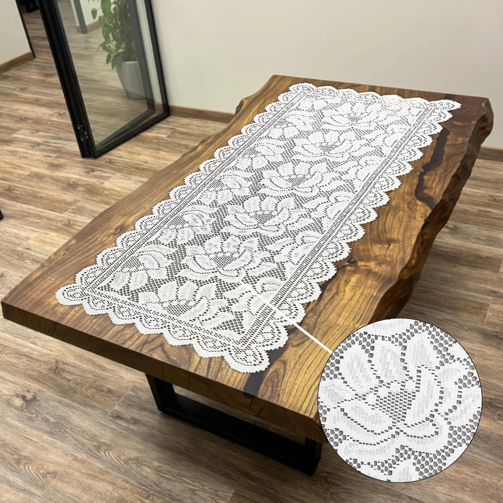 nappe table dentelle fleurs blanc motifs floraux bordure dentelée transparent deco vintage chambre salon