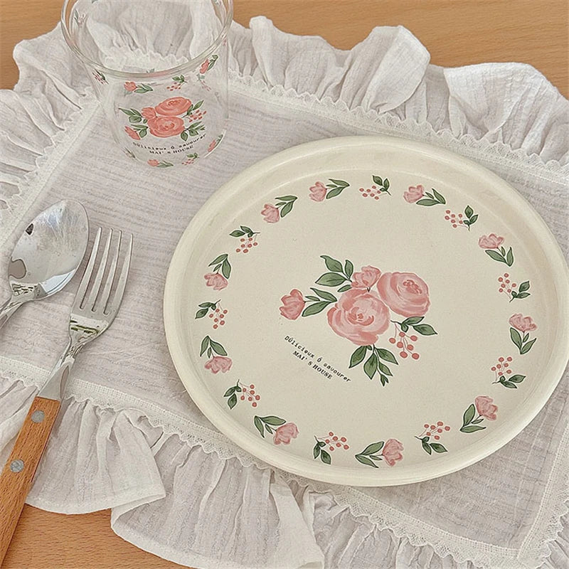 assiette ovale motif floral vintage blanc rose feuilles vertes ancien décoration intérieure vaisselle utilitaire