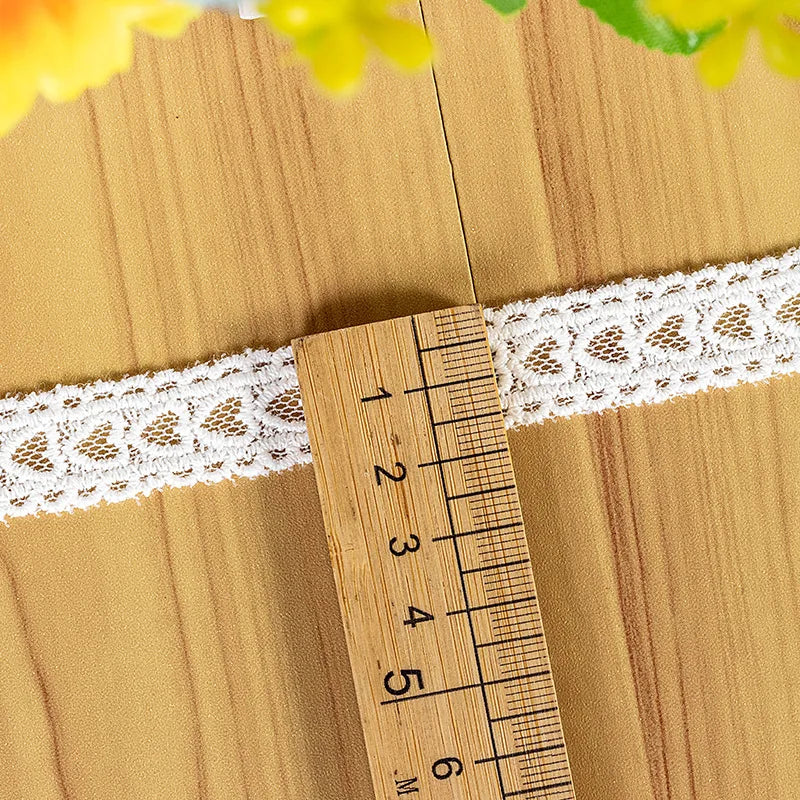 ruban dentelle blanc crème motif coeurs 2cm largeur vintage opacité écolo tissu polyester coton