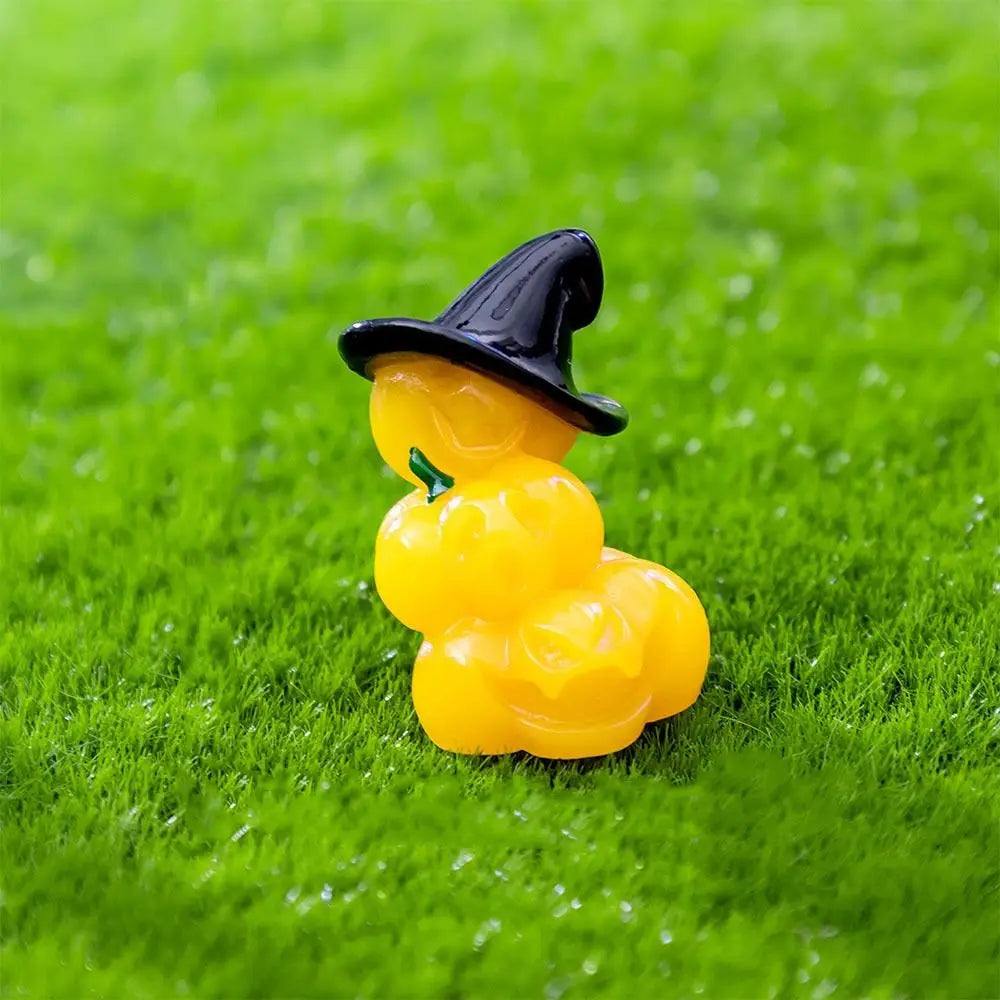 figurines halloween sorcière fantôme citrouille squelette résine noire blanche verte Jaune