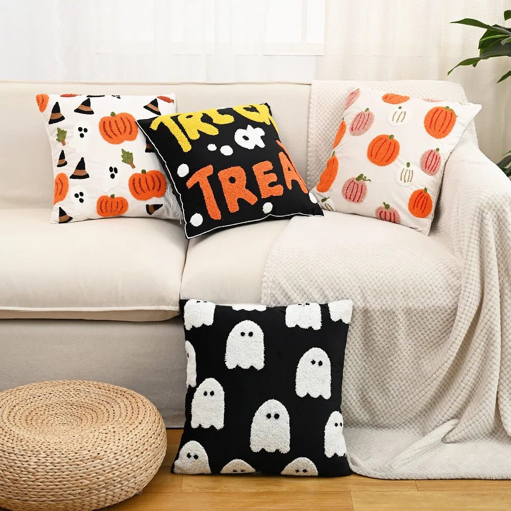 coussin halloween citrouille fantôme trick or treat orange noir décoration canapé maison festive jacquard