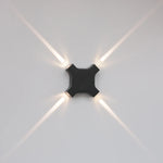 Détail de l'applique murale LED avec éclairage sur 4 côtés et finition aluminium