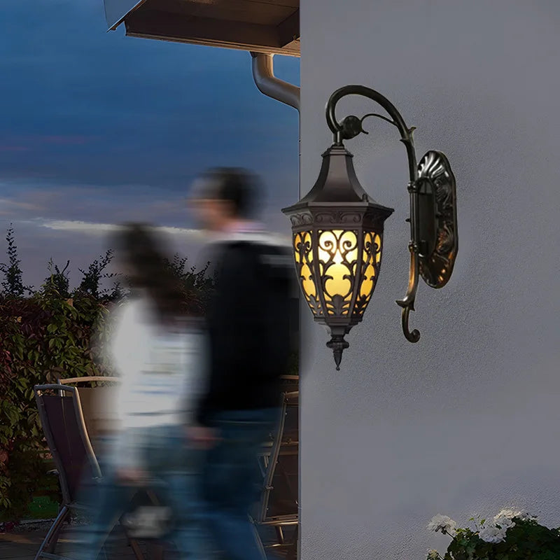 lampe murale classique ornée motifs floraux fixation noir ip65 ledextérieur résistante mưa
