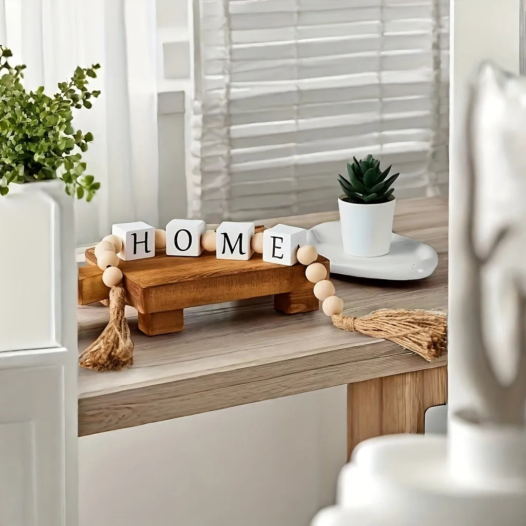 blocs decoratifs blancs lettres relief modernes pompons bois rubans tissus ensemble decoration maison famille