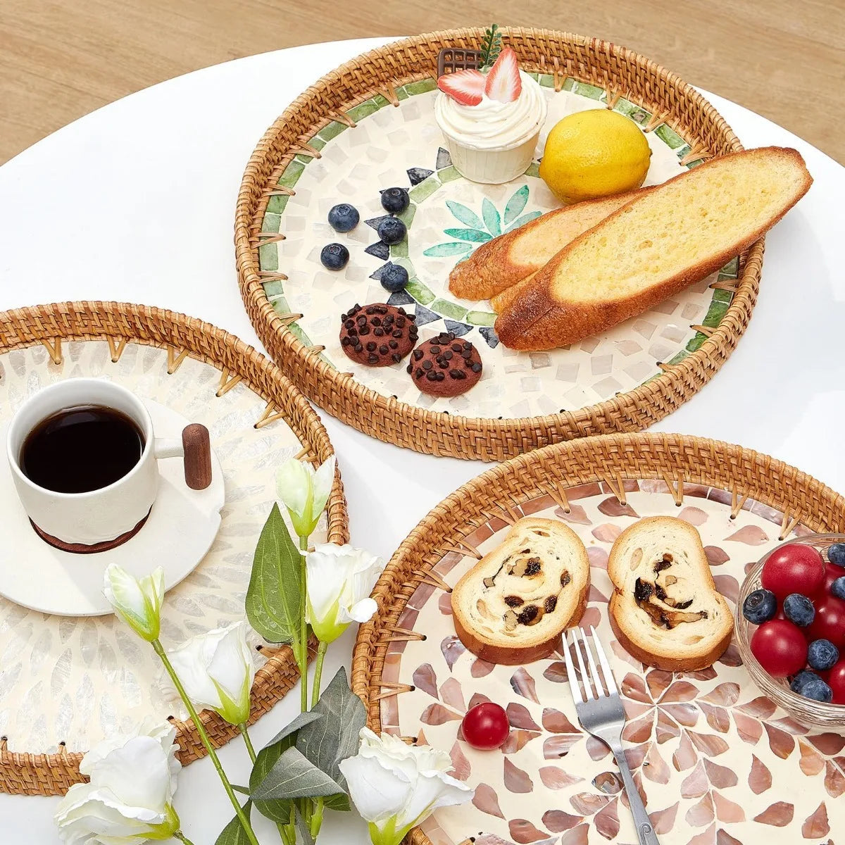 assiette plate décorative ronde boho rotin fleurs rustique table basse maison