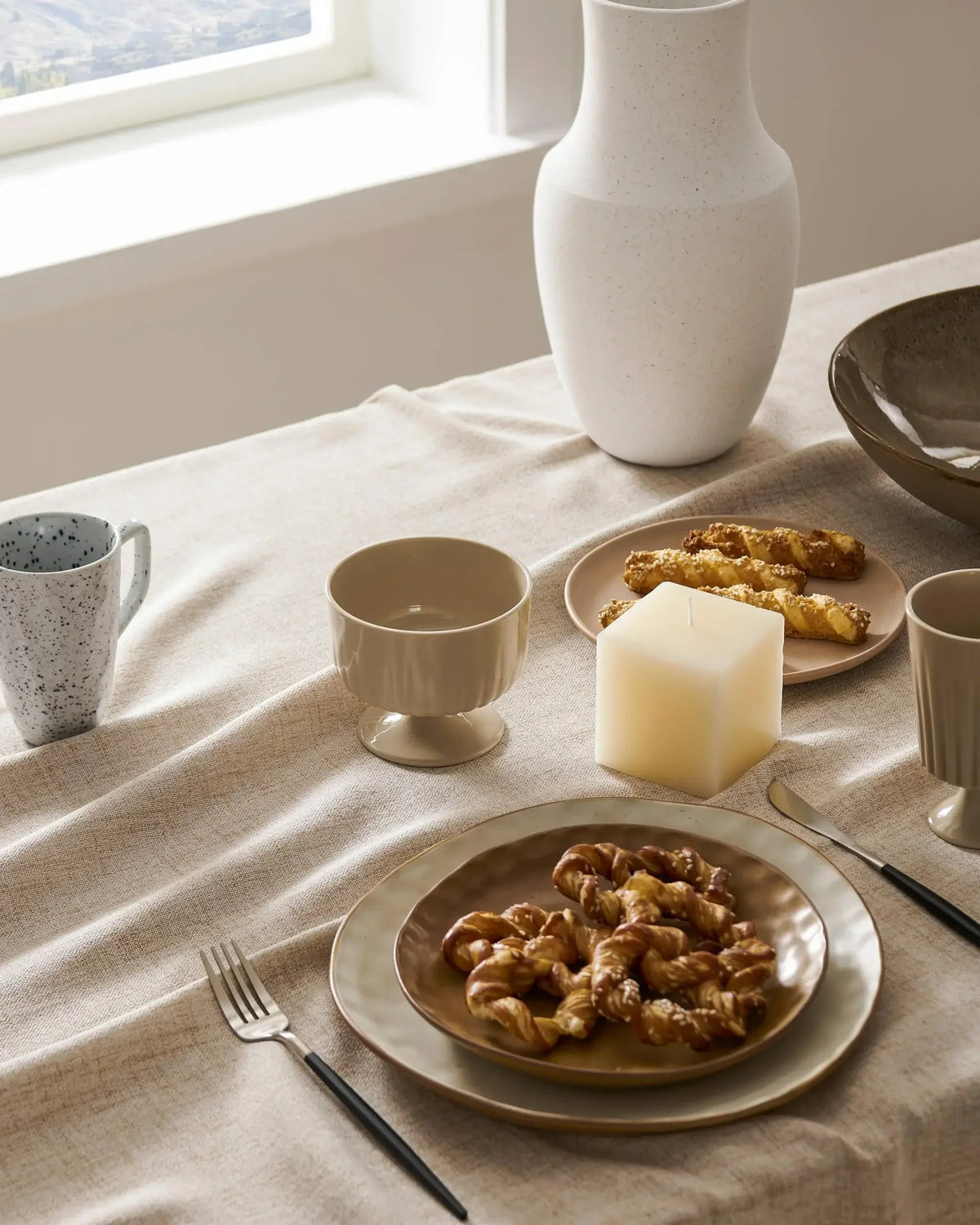 nappe rectangulaire bohème lin lavable table manger rustique plis texture neutre été automne fête