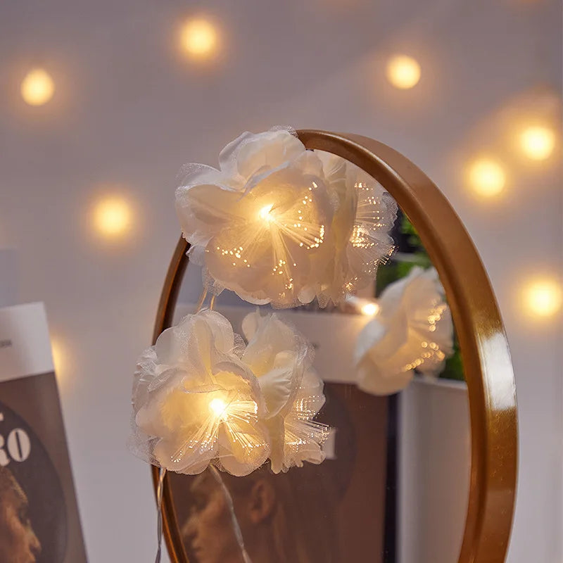 guirlande lumineuse fleurs blanc moderne décoration mariage anniversaire noël féerique événement festive