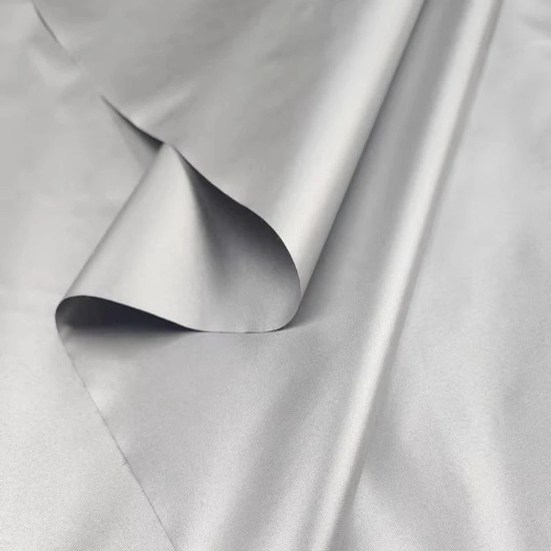 tissu polyester opaque gris métallisé noir brillant moderne 170cm large élégant respirant bricolage