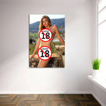 impression toile photographique femme Under 18 logos contemporain beige marron vert rouge