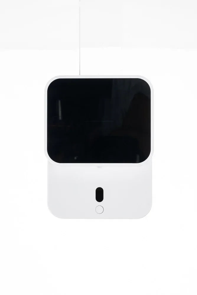 distributeur savon liquide automatique blanc mat moderne adhésif tête distribution bouton déclenchement