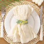 serviettes pliées crème plissées moderne lot table mariage fêtes extérieur