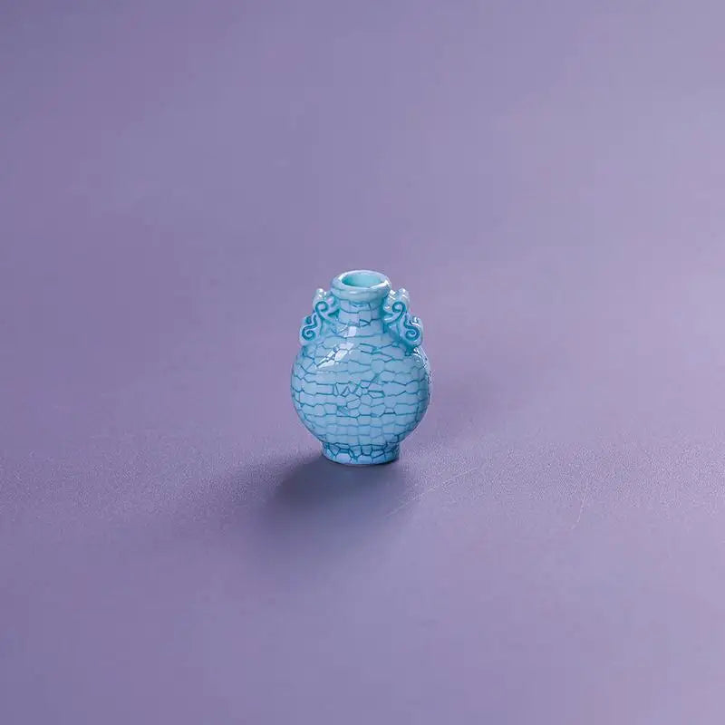 vases résine motifs floraux blanc vert rouge bleu