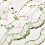 rideaux blancs floral brodé transparents romantique champêtre vert foncé clips argentés chambre salon