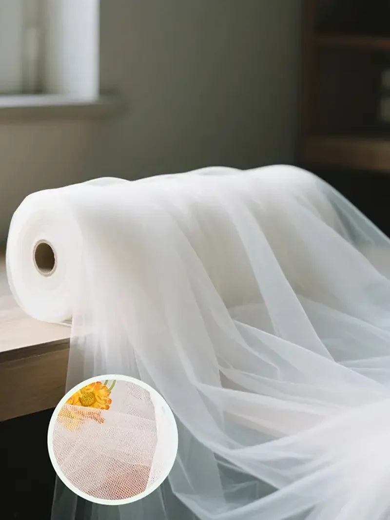 tulle transparent finement tissé beige blanc vert clair decoratif impermeable 160cm large