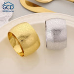 anneaux serviette or argent texture rugueuse moderne adhésif fixe set table minimaliste