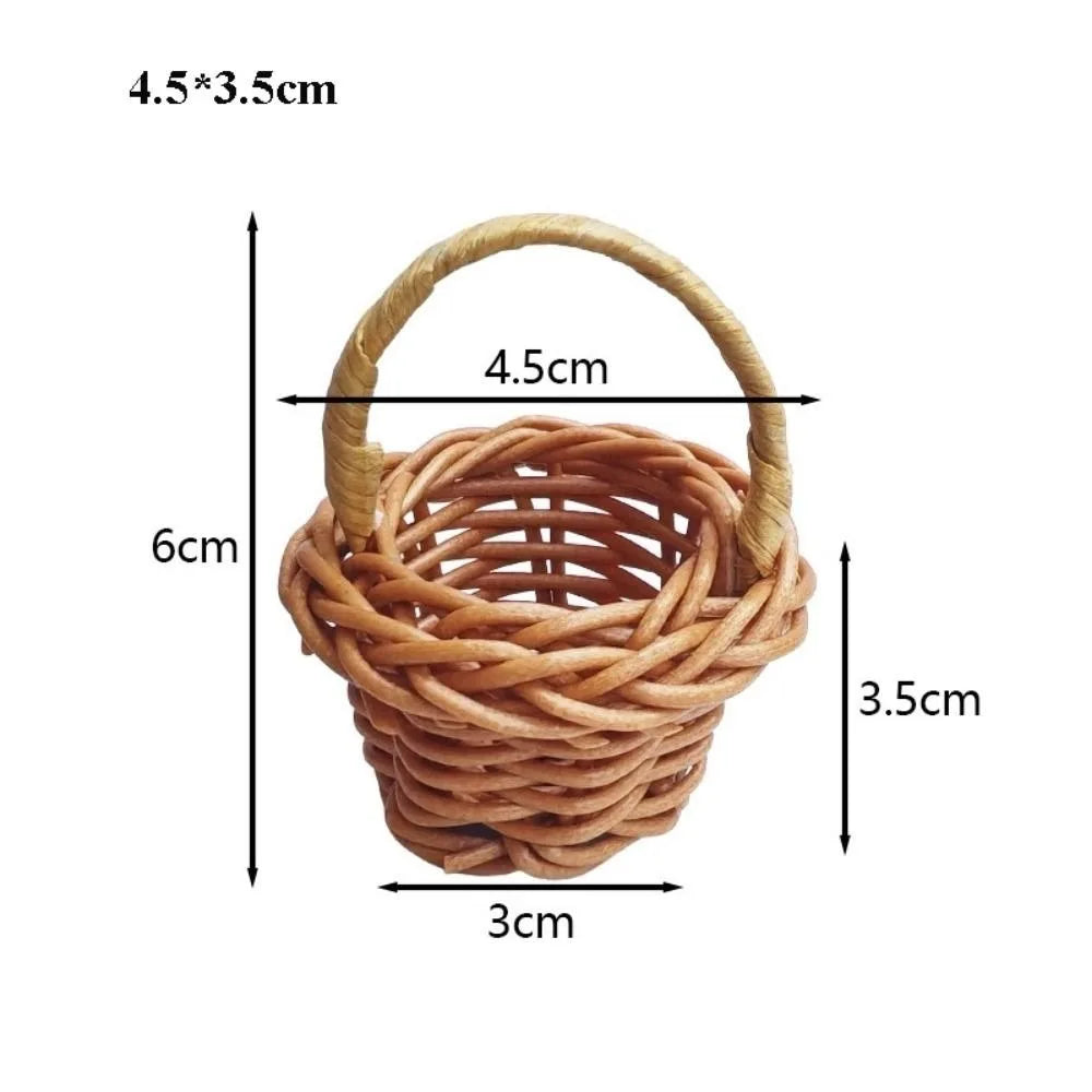 panier tressé rotin réutilisable couleur beige blanc vert rose traditionnel respectueux environnement poignée