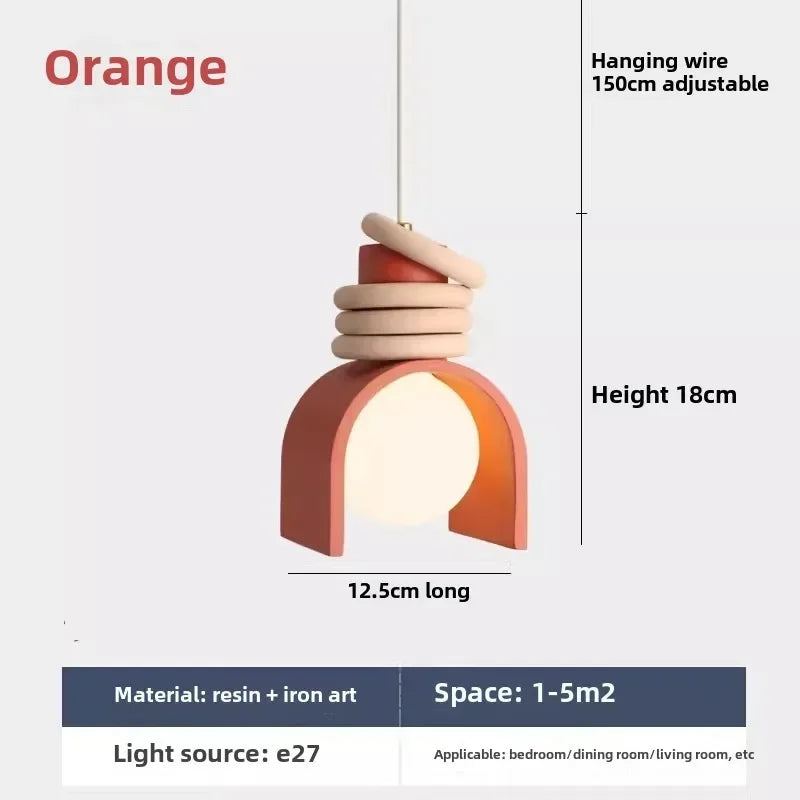 lampe suspendue moderne scandinave rouge beige blanc formes géométriques interrupteur bouton