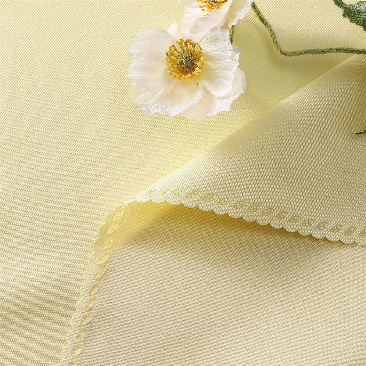 serviettes table rouge bordeaux scalloped bordure coton polyester qualité supérieure classique lavables maison restaurant