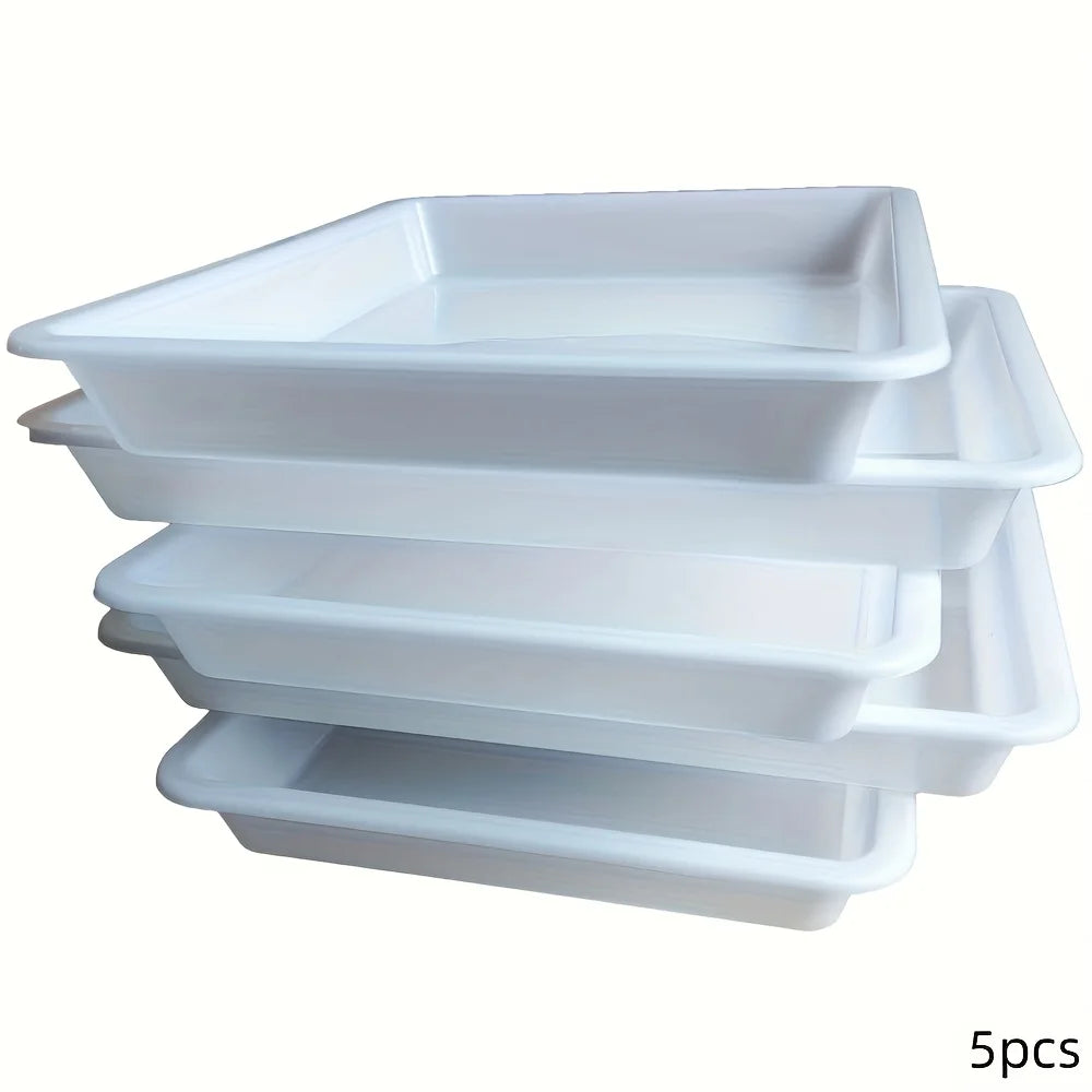 assiettes plastique multicolores rouges blancs verts jaunes bleus modernes enfants activités créatives