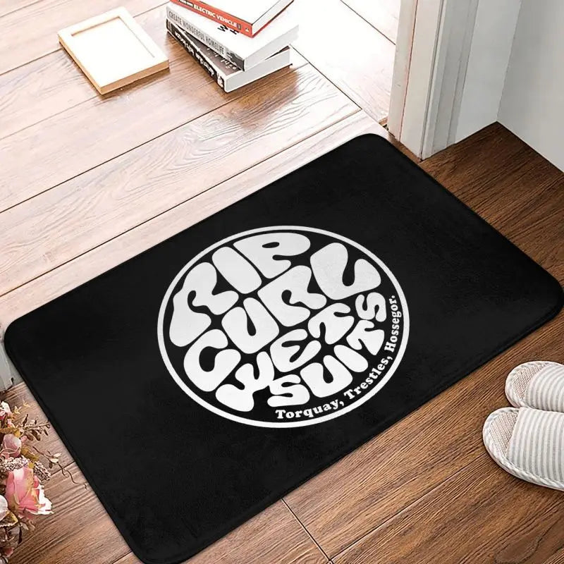 tapis sol personnalisé antidérapant imperméable rip curl motif surf noir jaune décoration maison