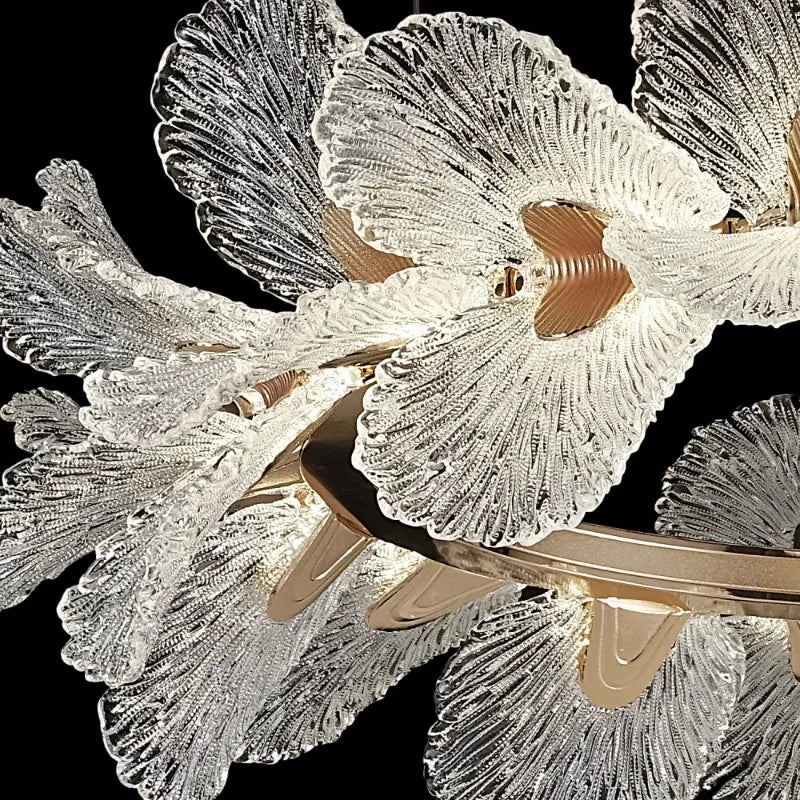 Suspension lumineuse cristal blanc doré fleurs relief moderne élégante chambre salon