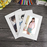 cadres photo marron noir blanc rustique simple decoration maison photo album suspendu mur
