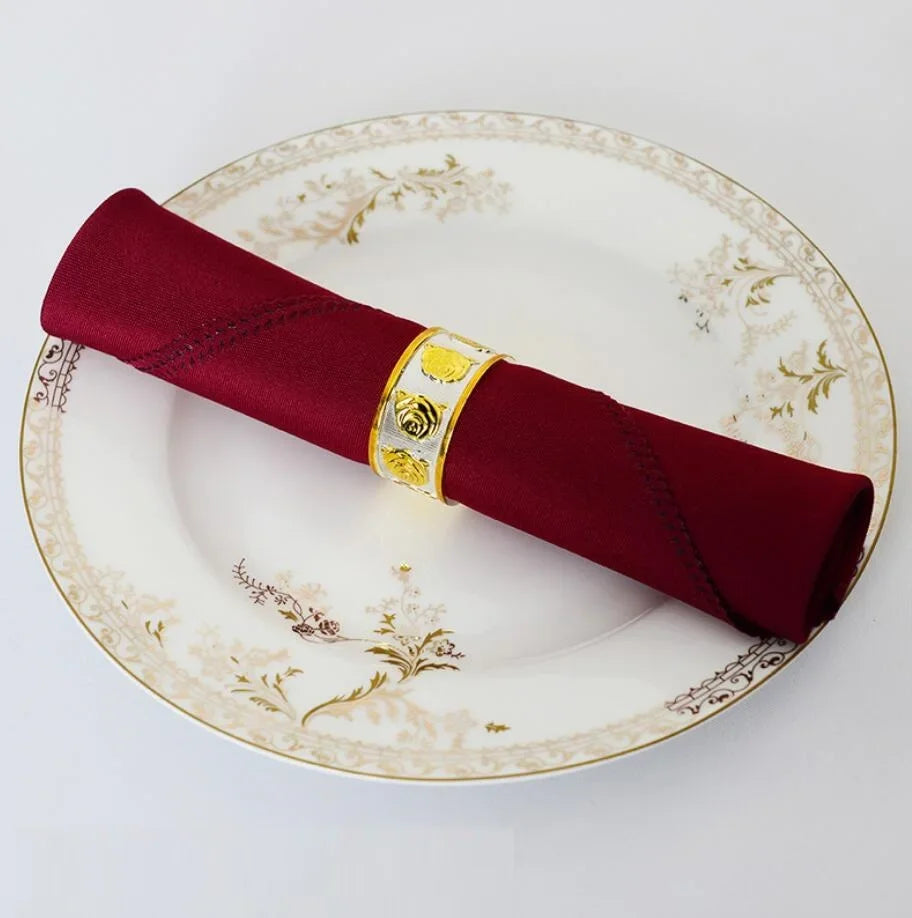 serviette table polyester unie bordure dentelle classique mariage décoration restaurant