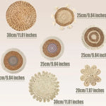 assiettes decoratives boho artisanal tissage main motifs geometriques franges naturel beige