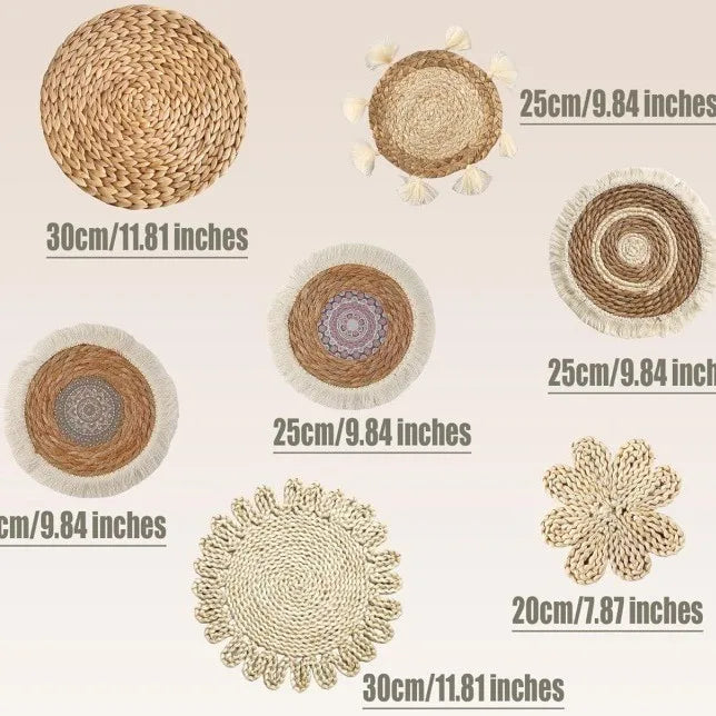 assiettes decoratives boho artisanal tissage main motifs geometriques franges naturel beige