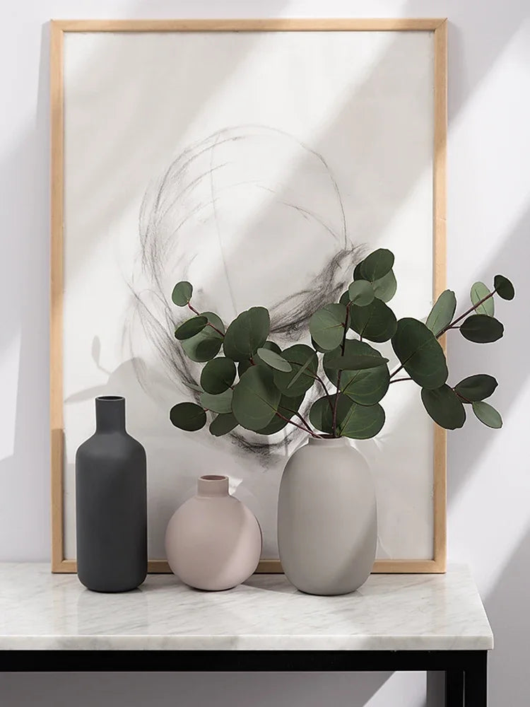 vases gris rose pâle minimaliste fleurs artificielles décoration intérieure table mariage cadeau anniversaire erotique