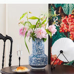 vase bleu blanc floral oiseaux classique traditionnel decoration table arrangement floral